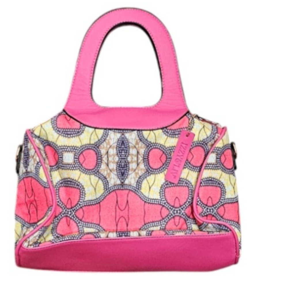 Izzy & Liv NWOT Handbag